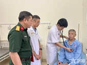 Từ đội điều trị dã chiến đến cơ sở y tế uy tín